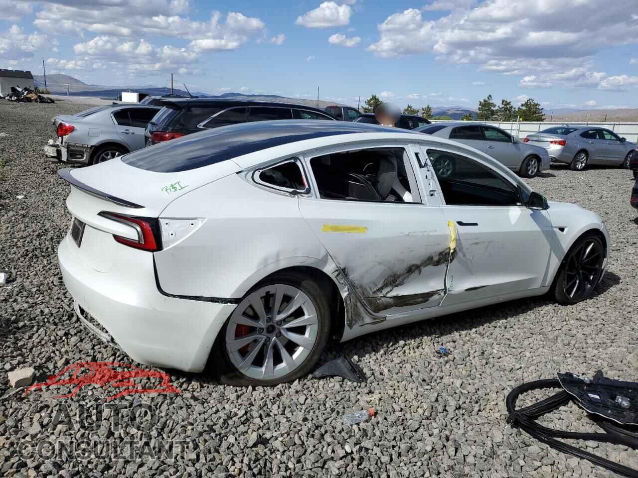 TESLA MODEL 3 2024 - 5YJ3E1ET6RF793245