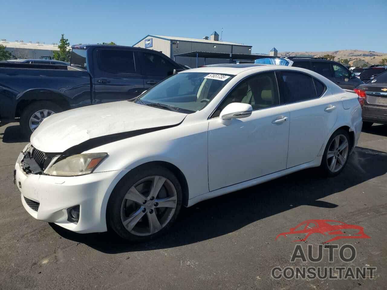 LEXUS IS 2012 - JTHBE5C22C5028831