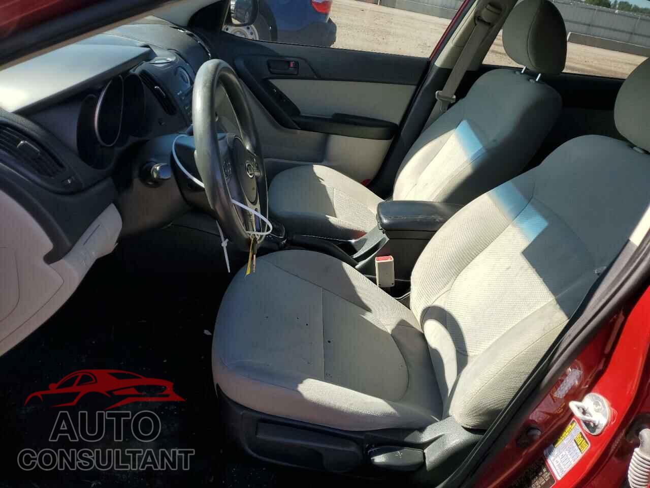 KIA FORTE 2012 - KNAFU4A2XC5517512