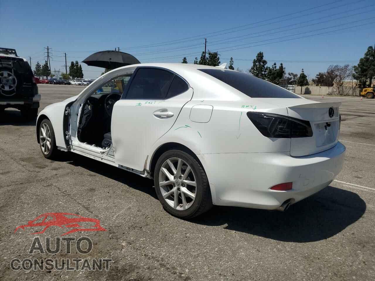 LEXUS IS 2012 - JTHBF5C2XC5162760