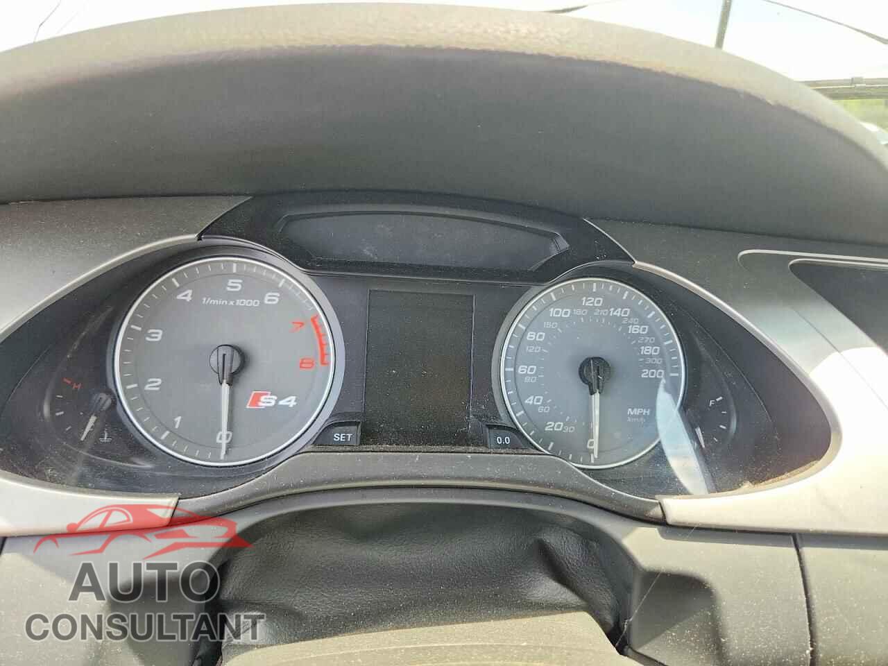 AUDI S4/RS4 2012 - WAUKGAFLXCA024202