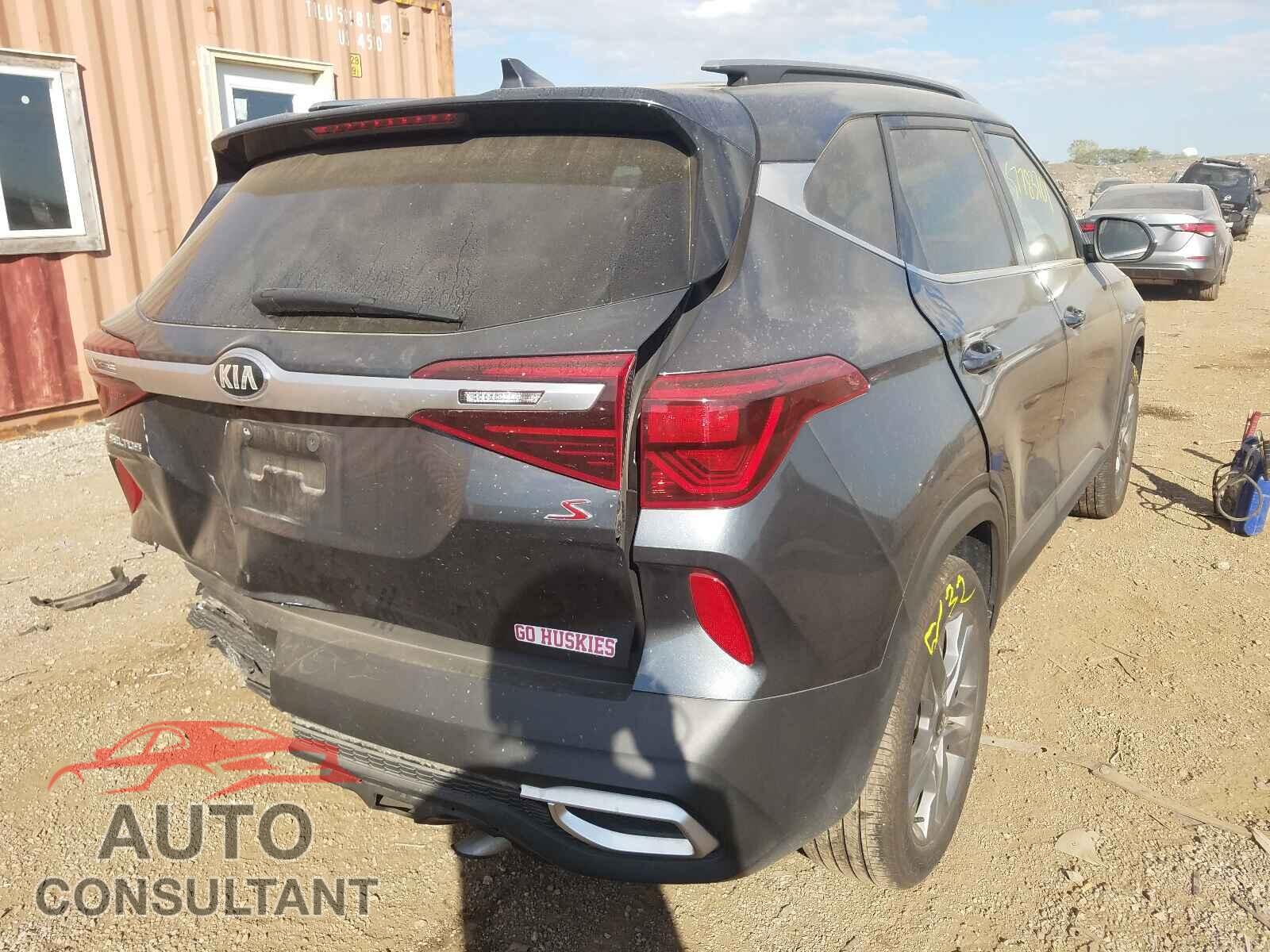 KIA SELTOS 2021 - KNDEUCAA9M7144565