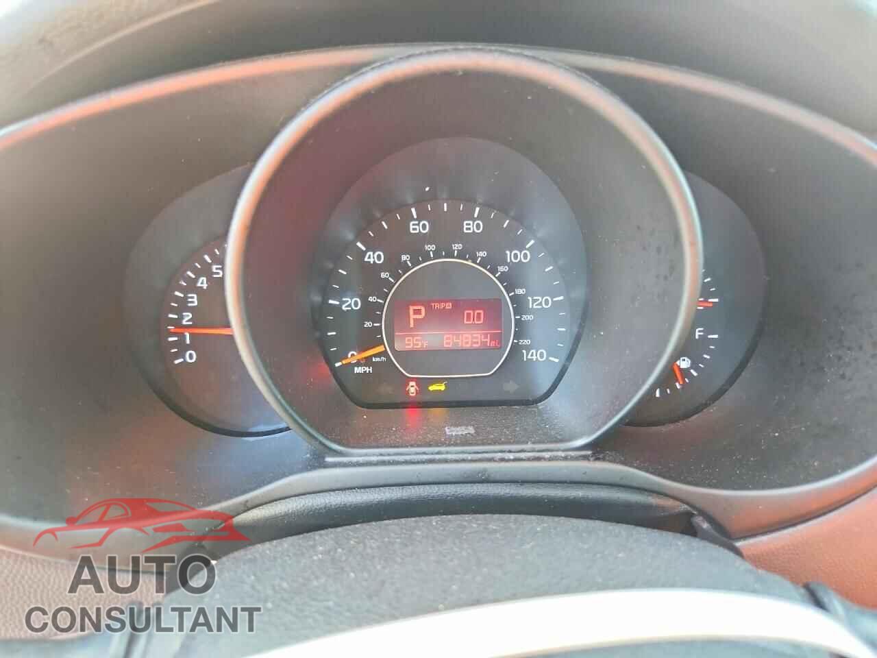 KIA SOUL 2015 - KNDJP3A51F7113550
