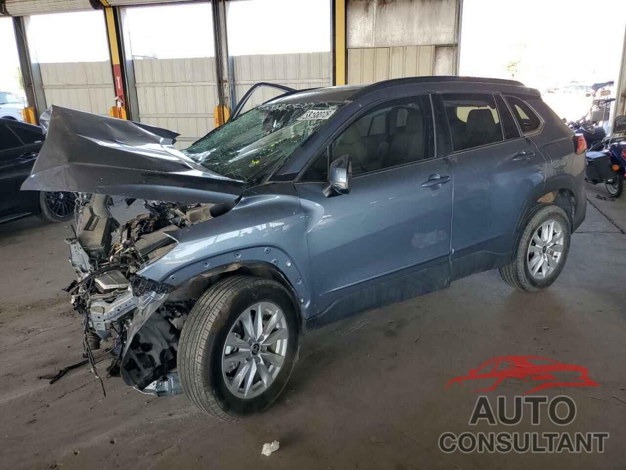 TOYOTA COROLLA CR 2023 - 7MUBAAAG7PV039012