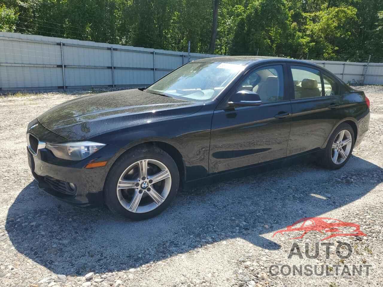 BMW 3 SERIES 2013 - WBA3B5C5XDF596536
