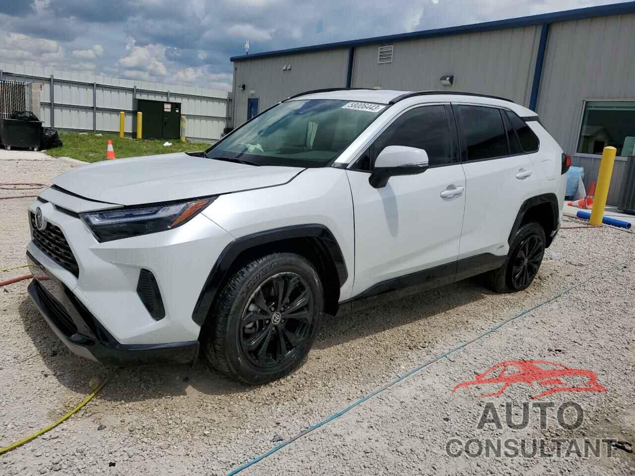 TOYOTA RAV4 2023 - JTM16RFV9PD084882