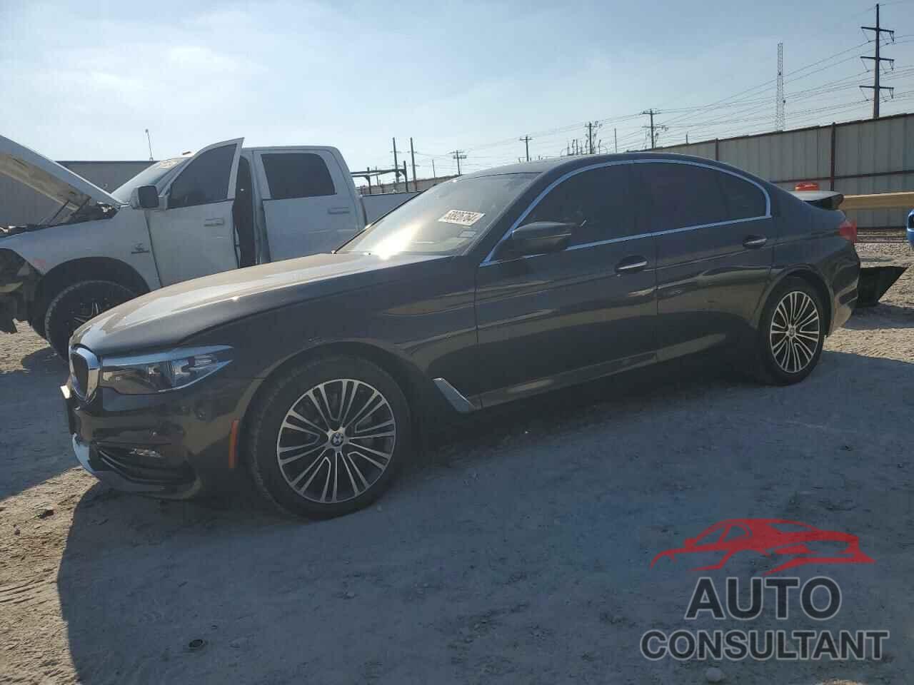 BMW 5 SERIES 2018 - WBAJA7C57JWA71213