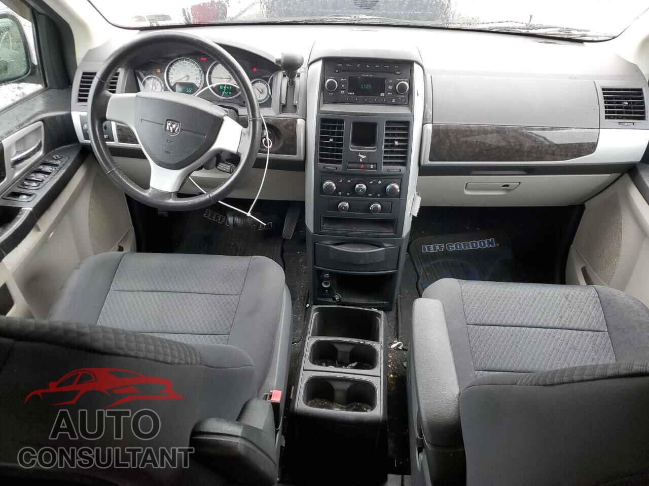 DODGE CARAVAN 2010 - 2D4RN5D11AR461842