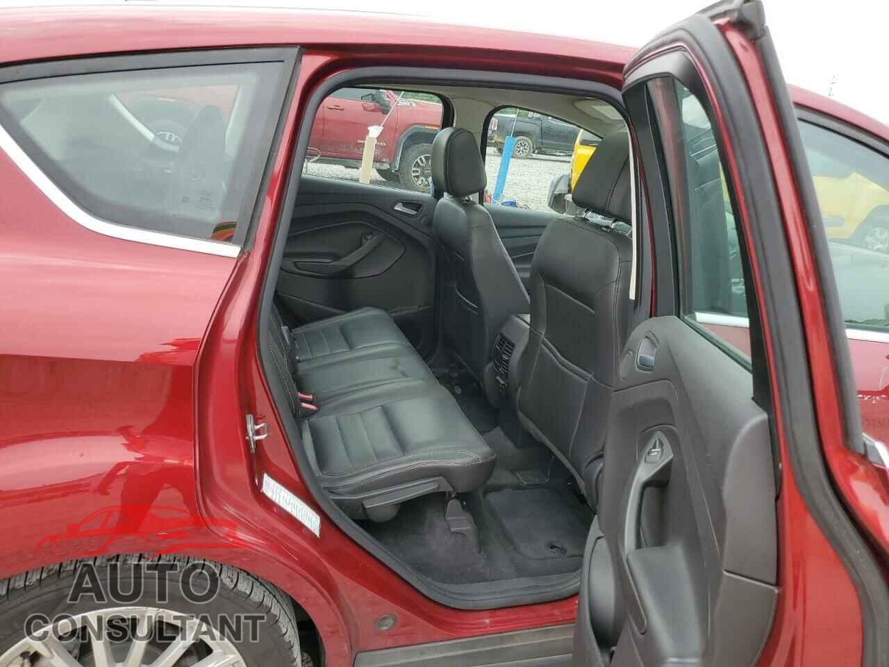 FORD CMAX 2015 - 1FADP5BU1FL116542