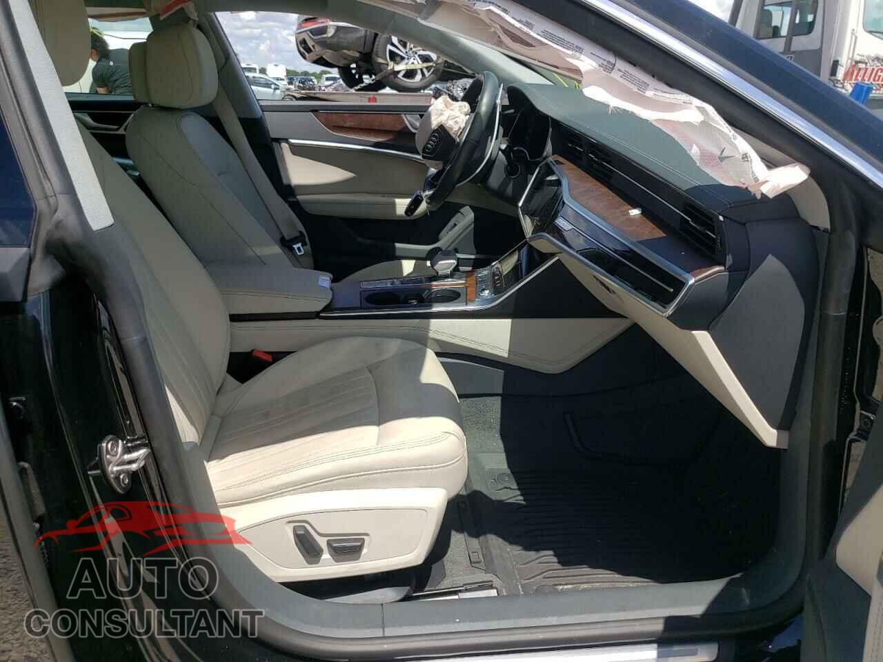 AUDI A7 2020 - WAUR2AF21LN017670