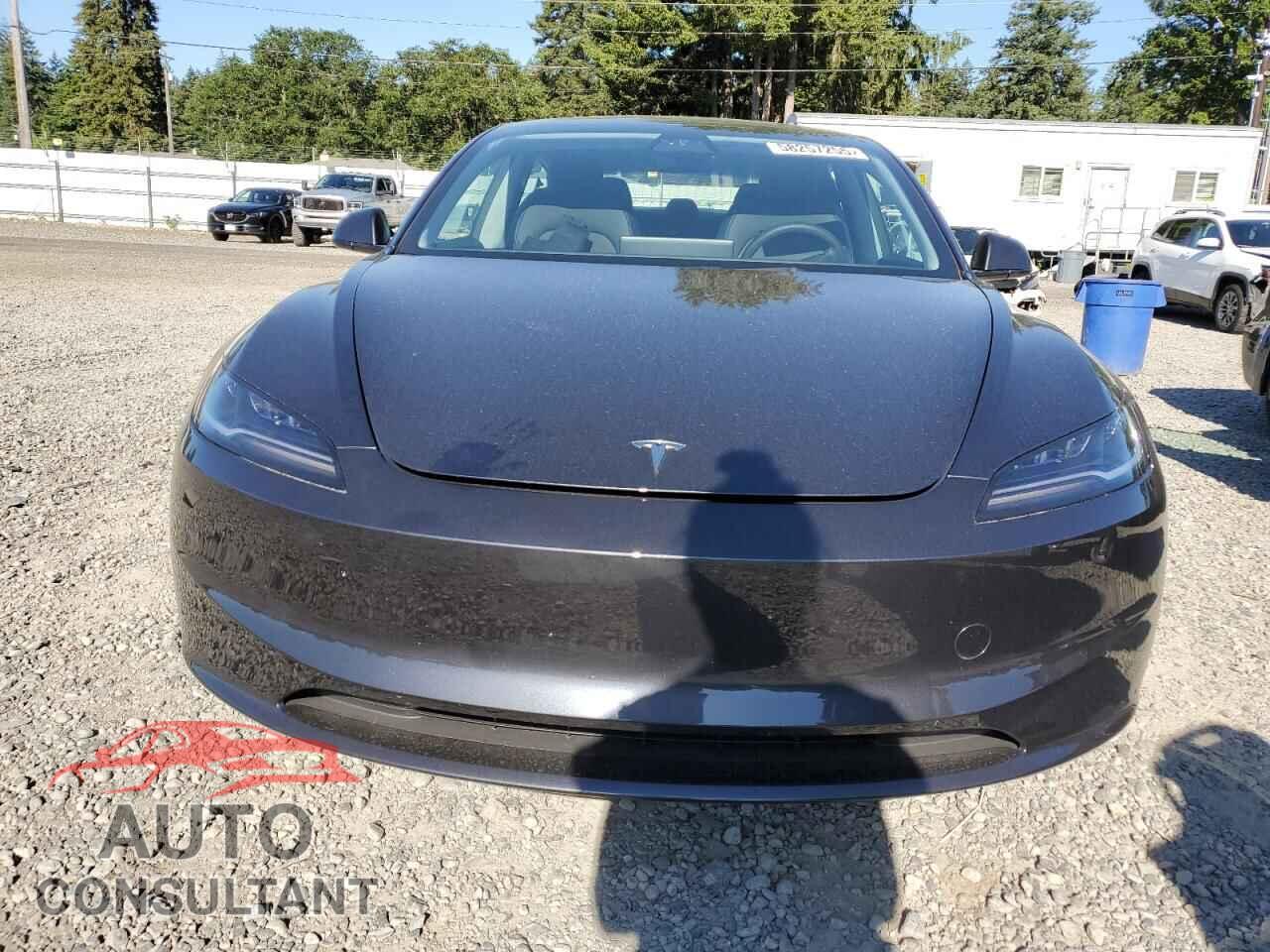 TESLA MODEL 3 2024 - 5YJ3E1EA1RF868125