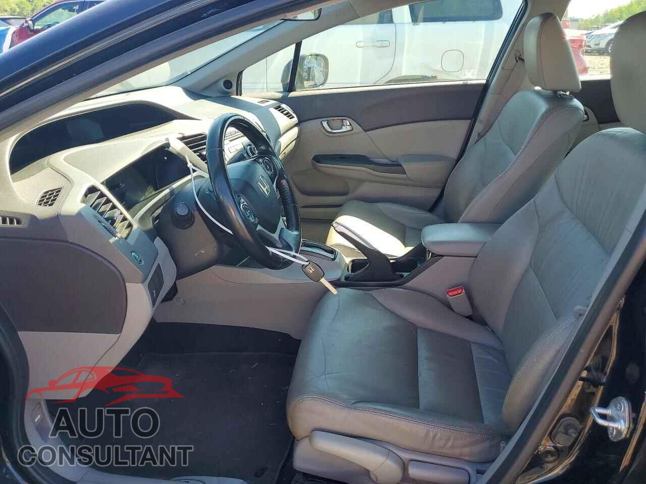 HONDA CIVIC 2012 - JHMFB4F30CS008247