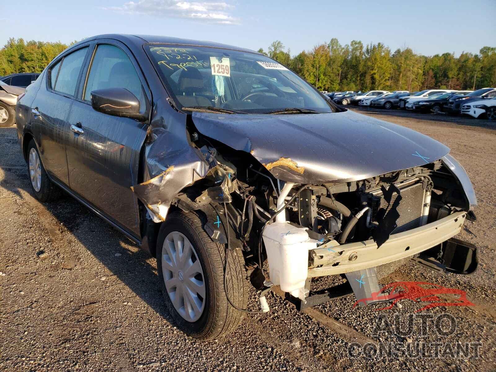 NISSAN VERSA 2019 - 3N1CN7AP7KL805571