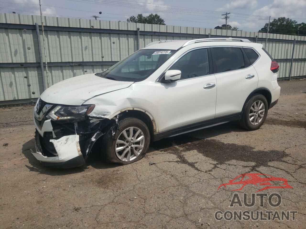 NISSAN ROGUE 2017 - KNMAT2MT0HP501582