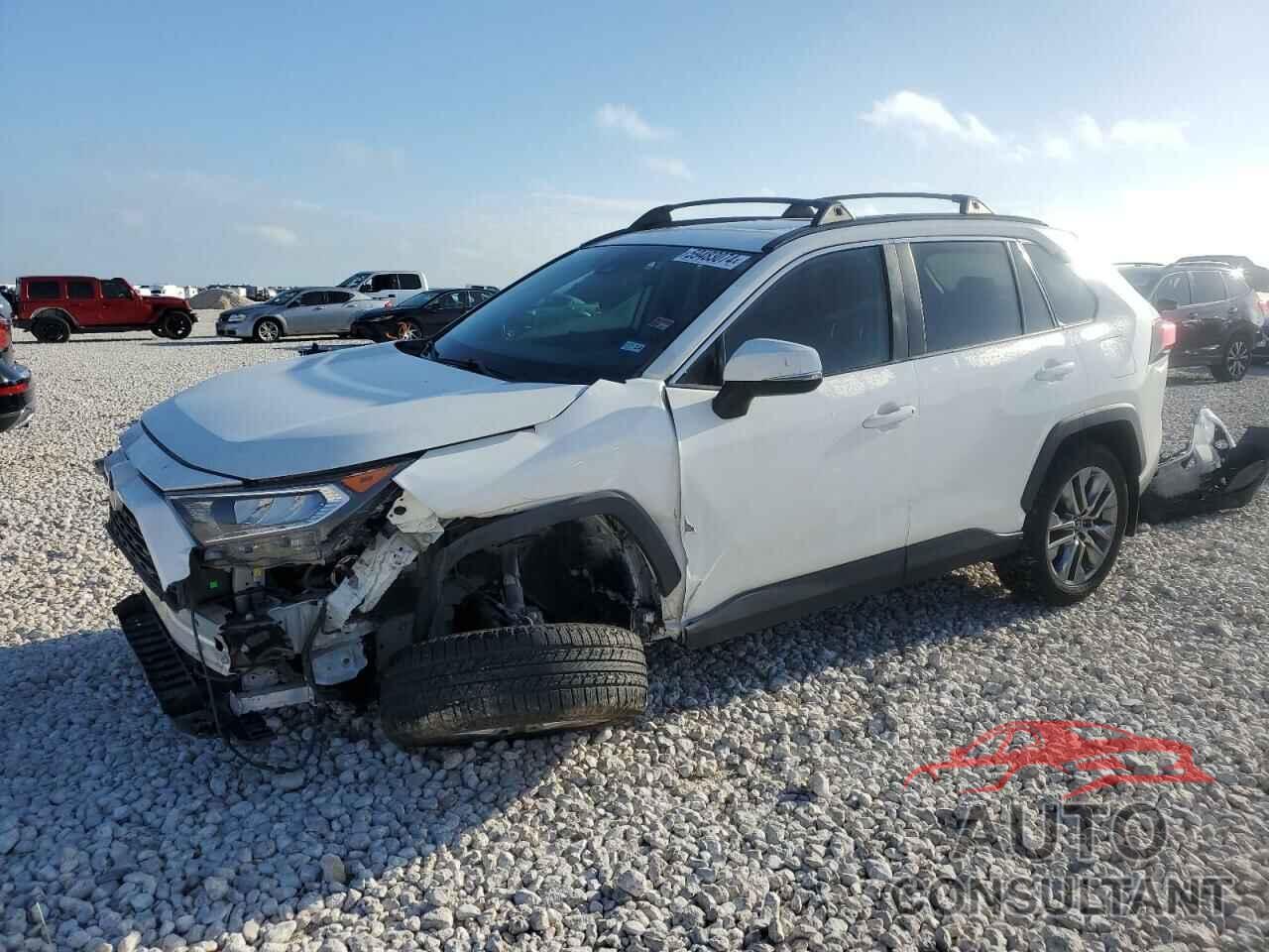 TOYOTA RAV4 2019 - 2T3C1RFV2KW045523