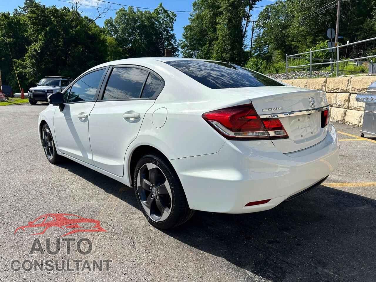 HONDA CIVIC 2015 - 19XFB2F50FE287052