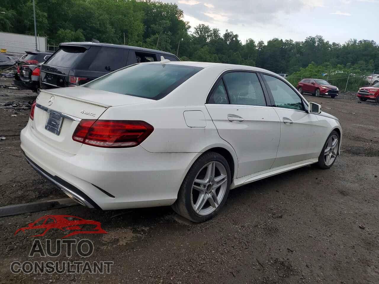 MERCEDES-BENZ E-CLASS 2014 - WDDHF8JB7EA851090
