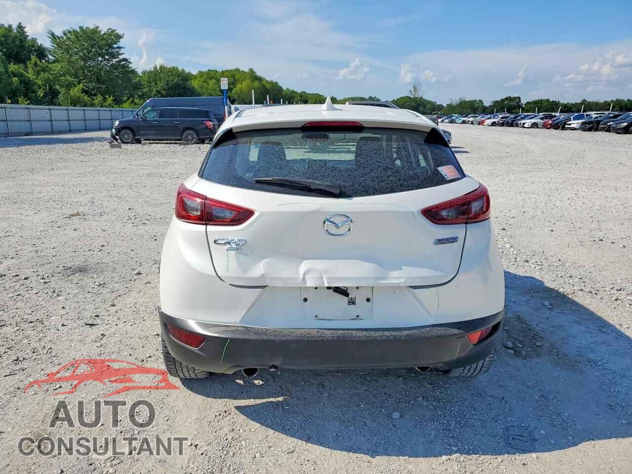 MAZDA CX-3 2017 - JM1DKFC76H0145076
