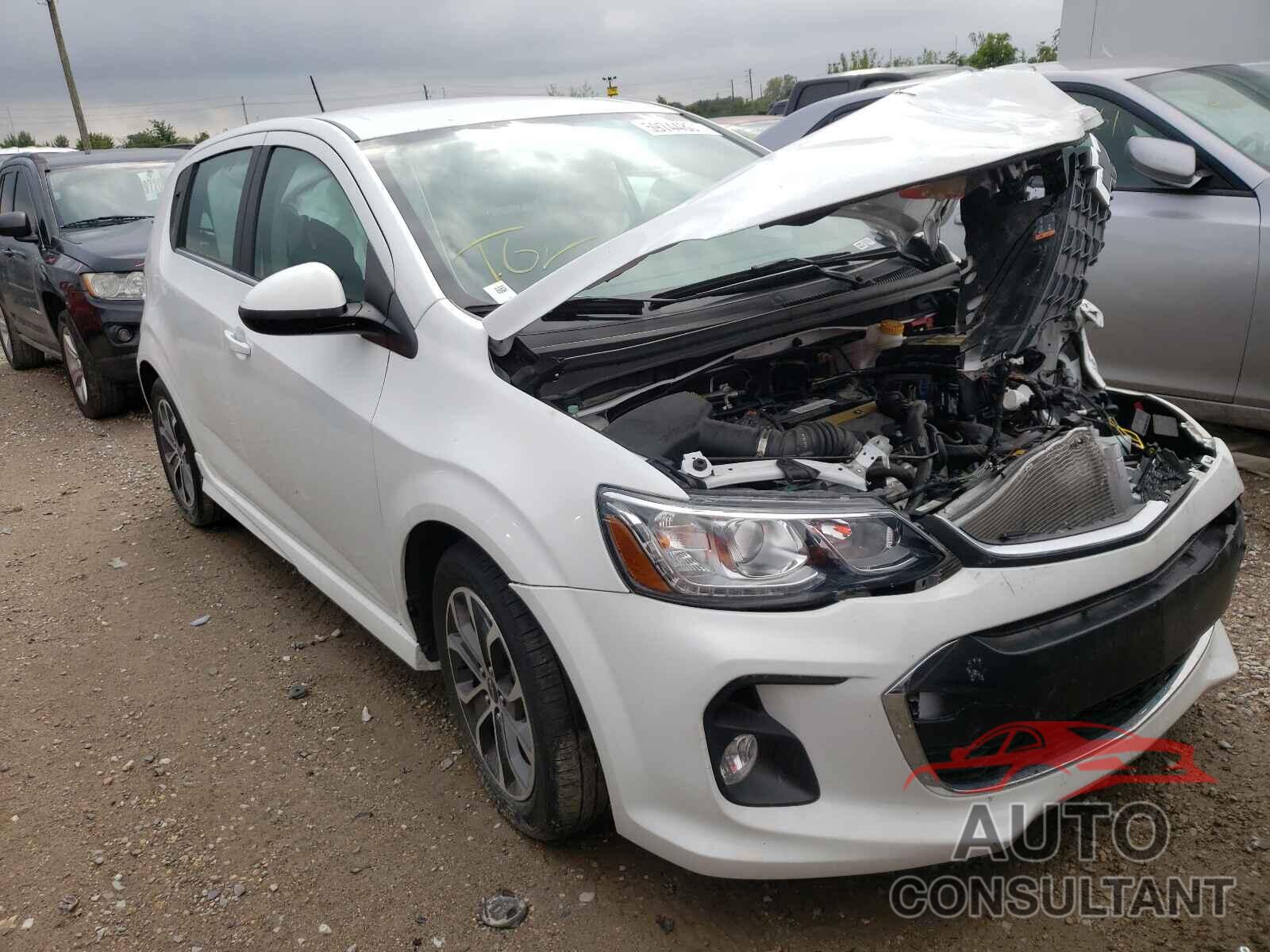 CHEVROLET SONIC 2019 - 1G1JD6SB2K4108909
