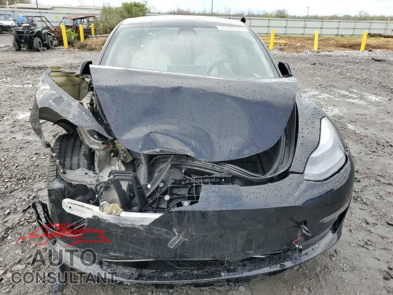 TESLA MODEL 3 2023 - 5YJ3E1ECXPF553354