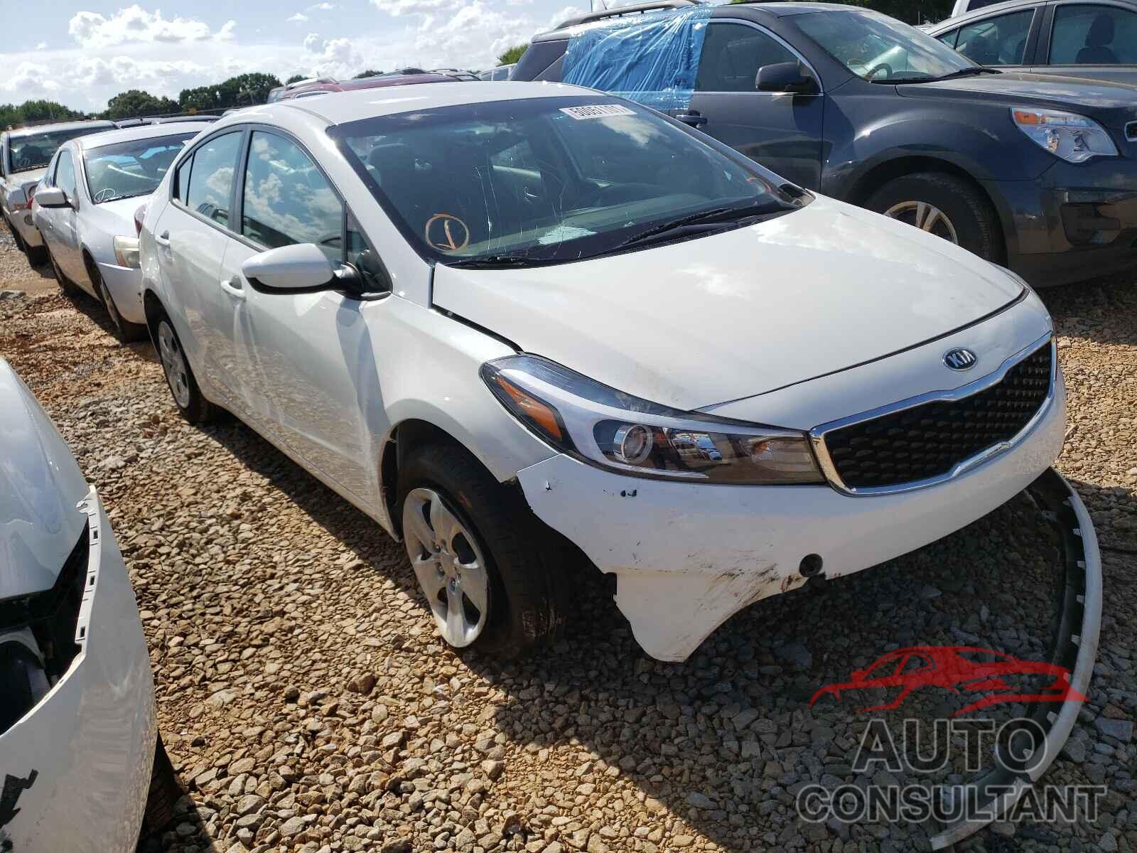 KIA FORTE 2018 - 3KPFK4A75JE275444
