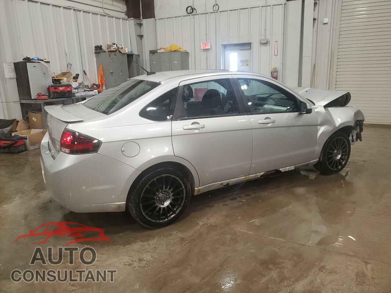 FORD FOCUS 2011 - 1FAHP3GN4BW203125