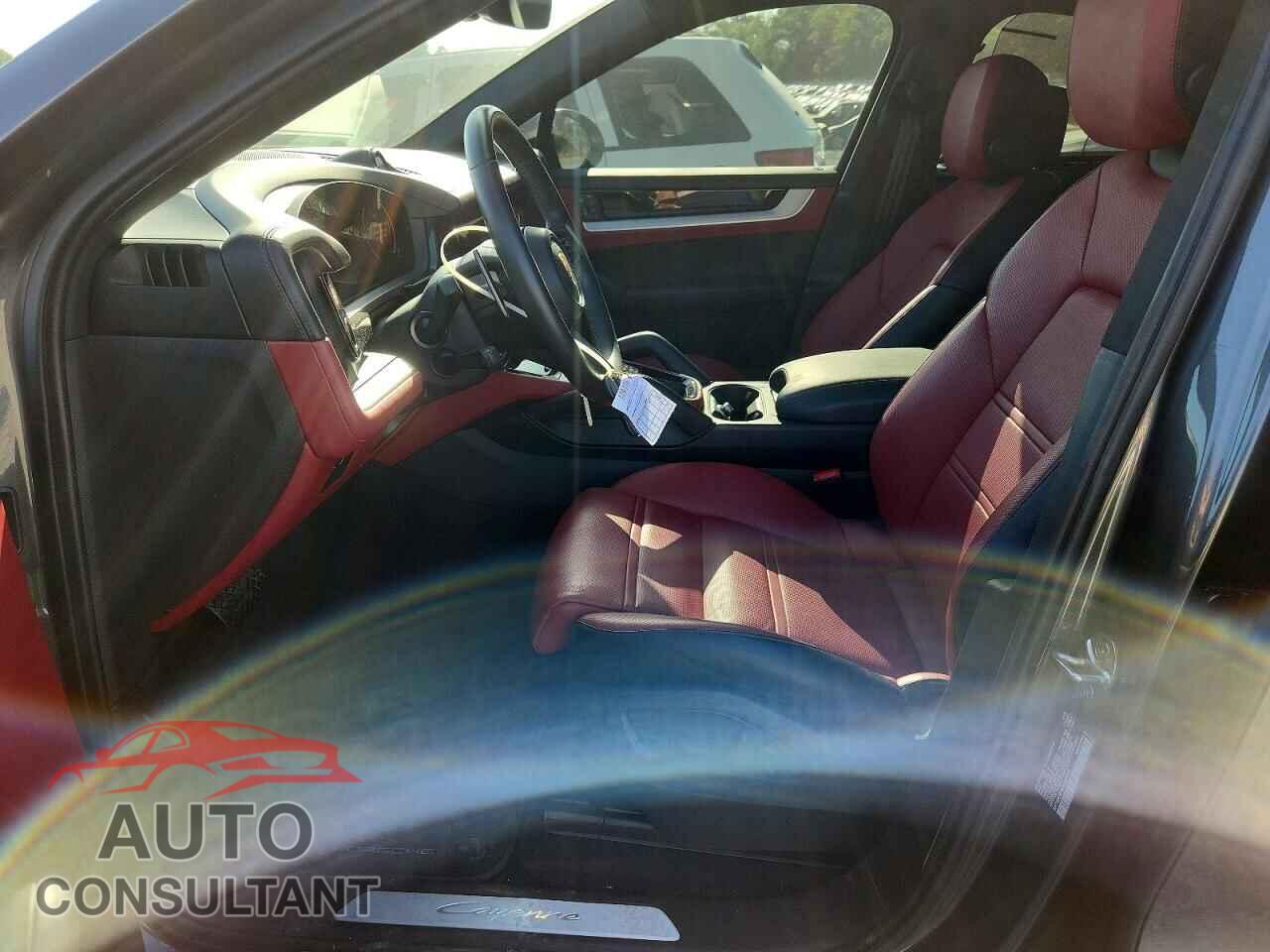 PORSCHE CAYENNE 2024 - WP1BA2AYXRDA49300