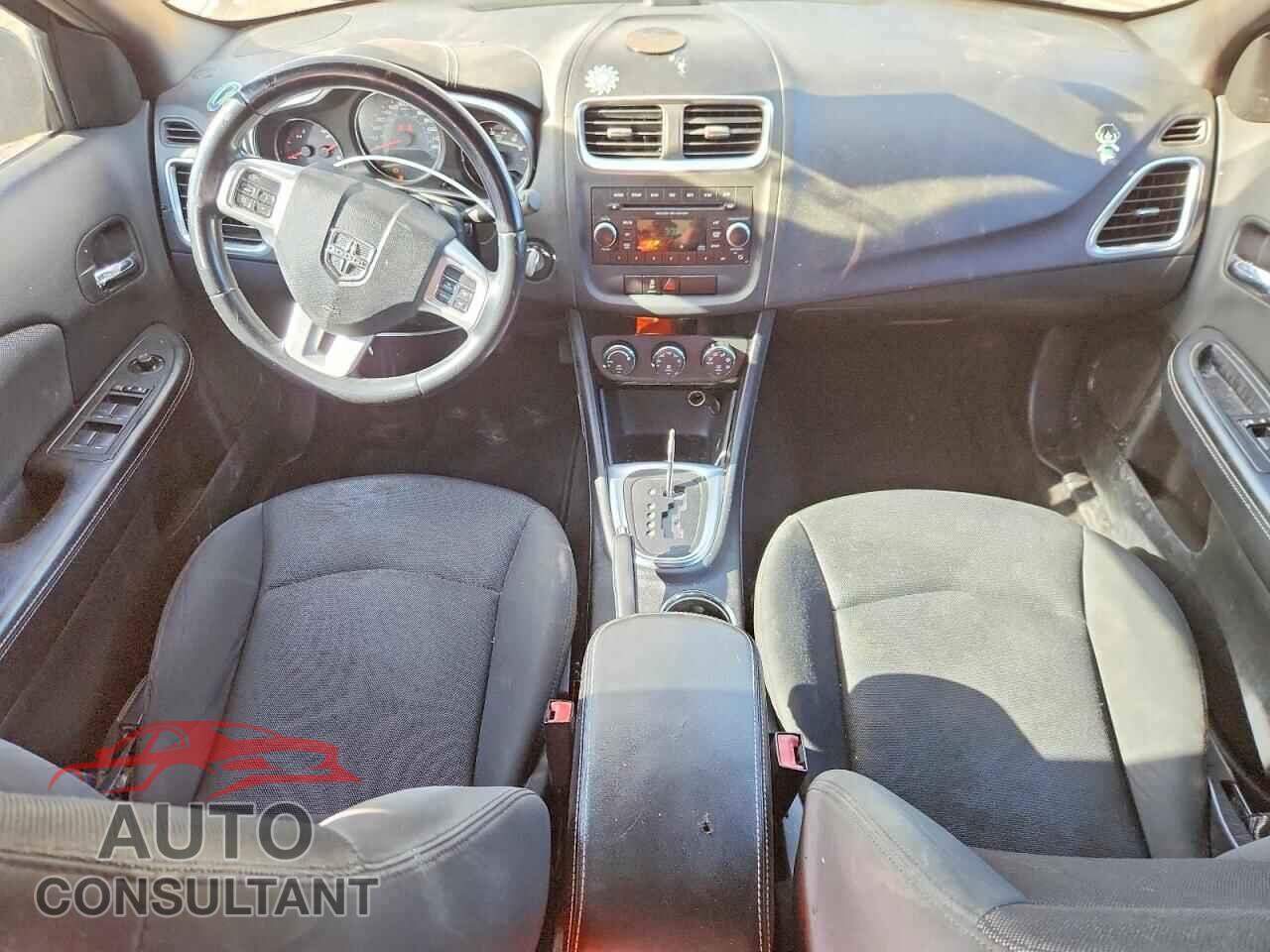 DODGE AVENGER 2013 - 1C3CDZCB5DN716005