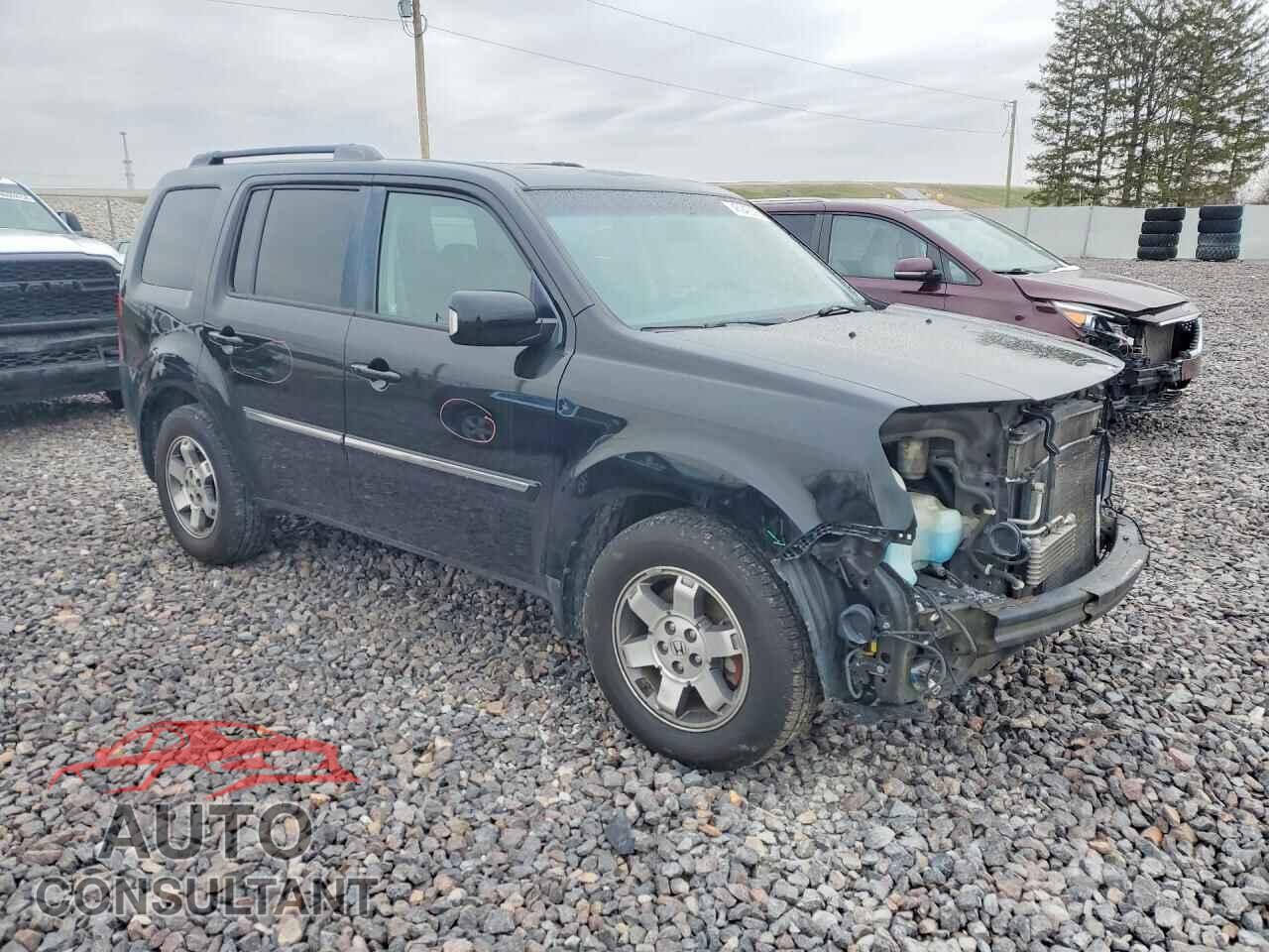 HONDA PILOT 2011 - 5FNYF4H99BB020246
