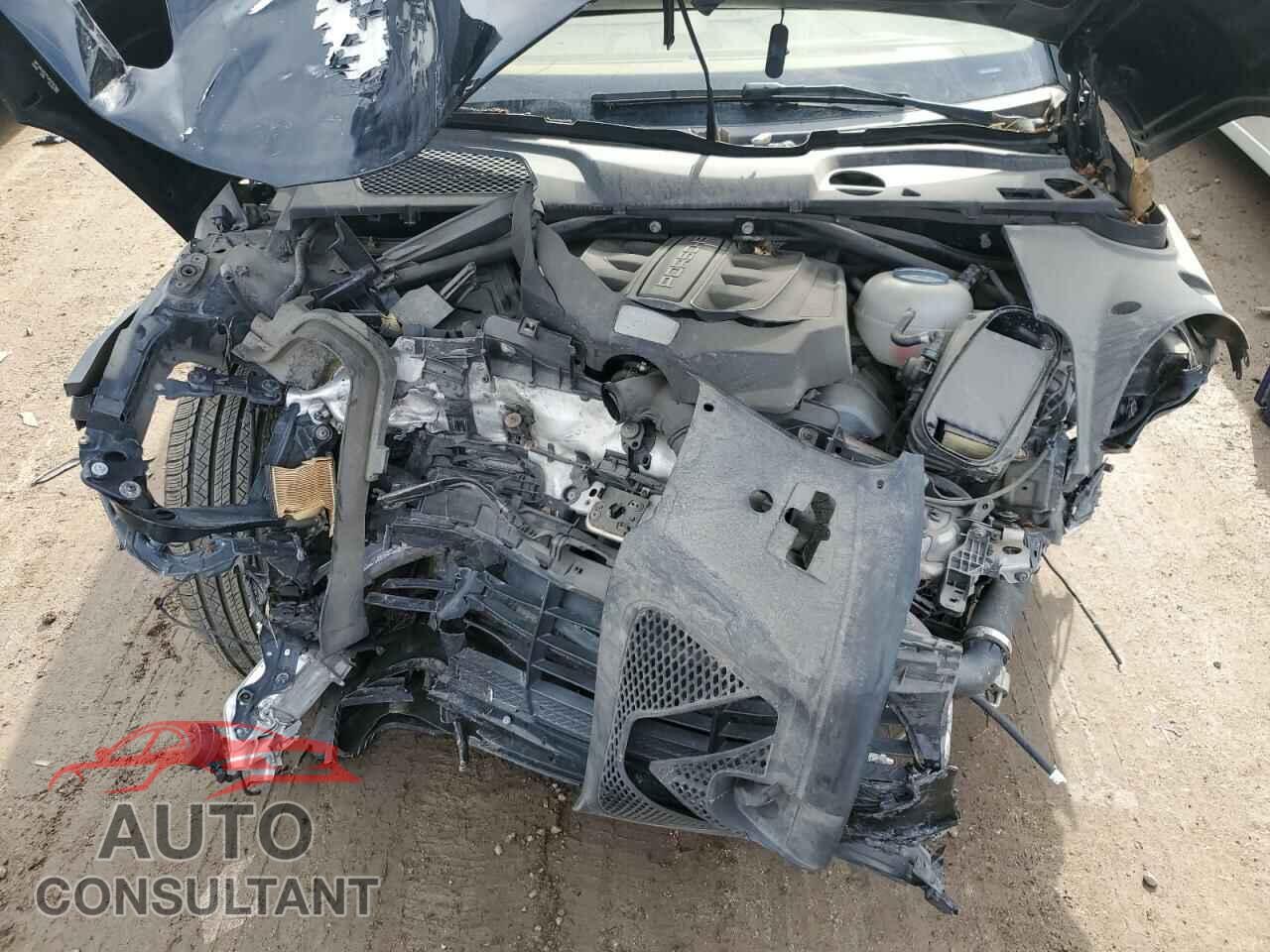 PORSCHE MACAN 2015 - WP1AB2A57FLB50567