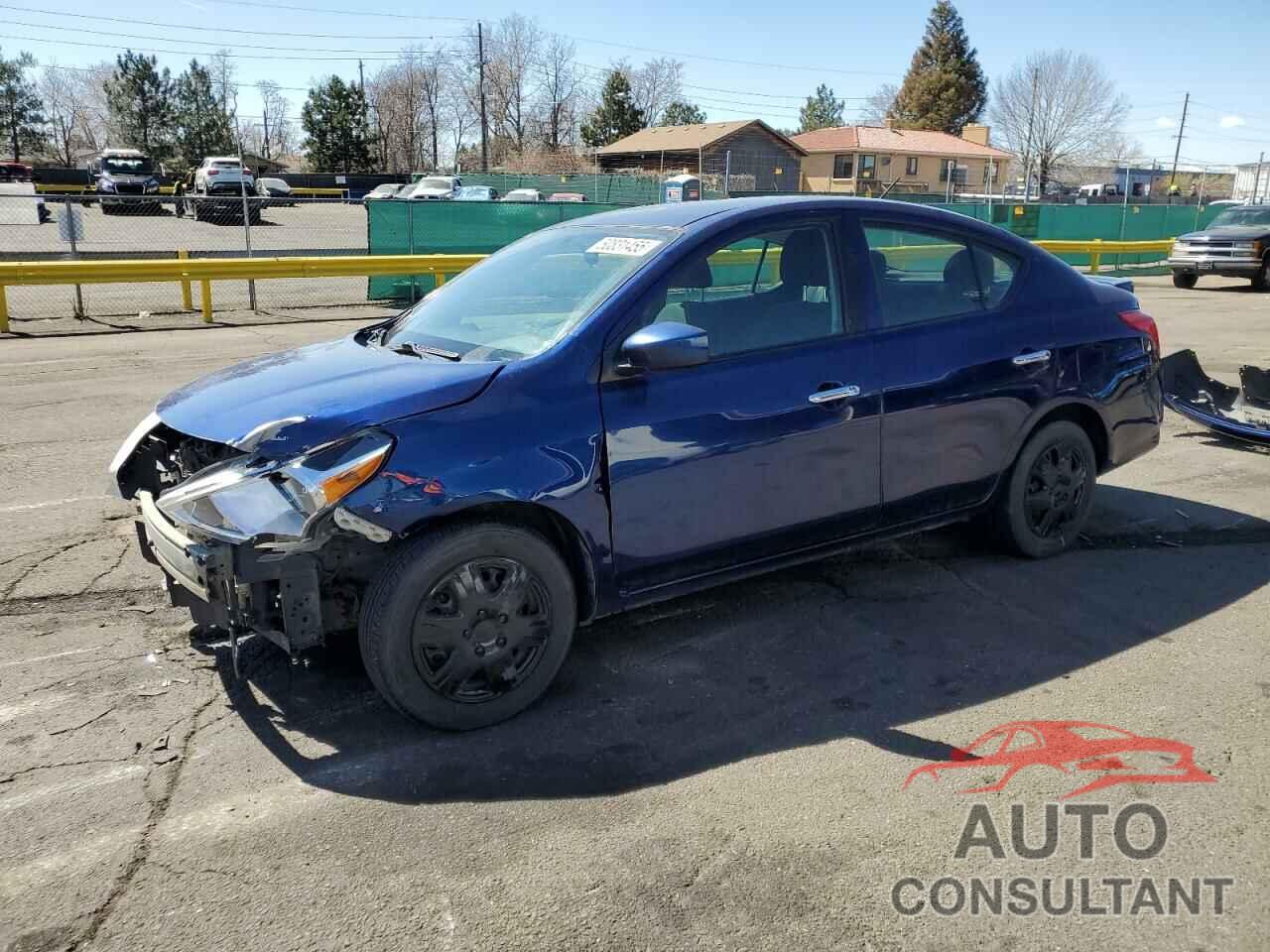 NISSAN VERSA 2018 - 3N1CN7AP1JL812594