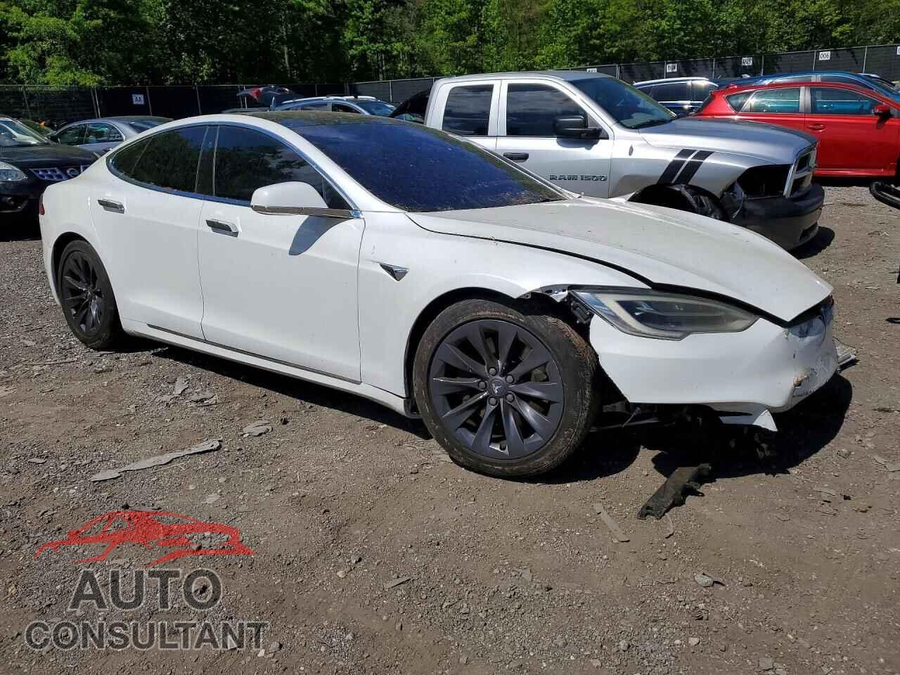 TESLA MODEL S 2019 - 5YJSA1E26KF334530