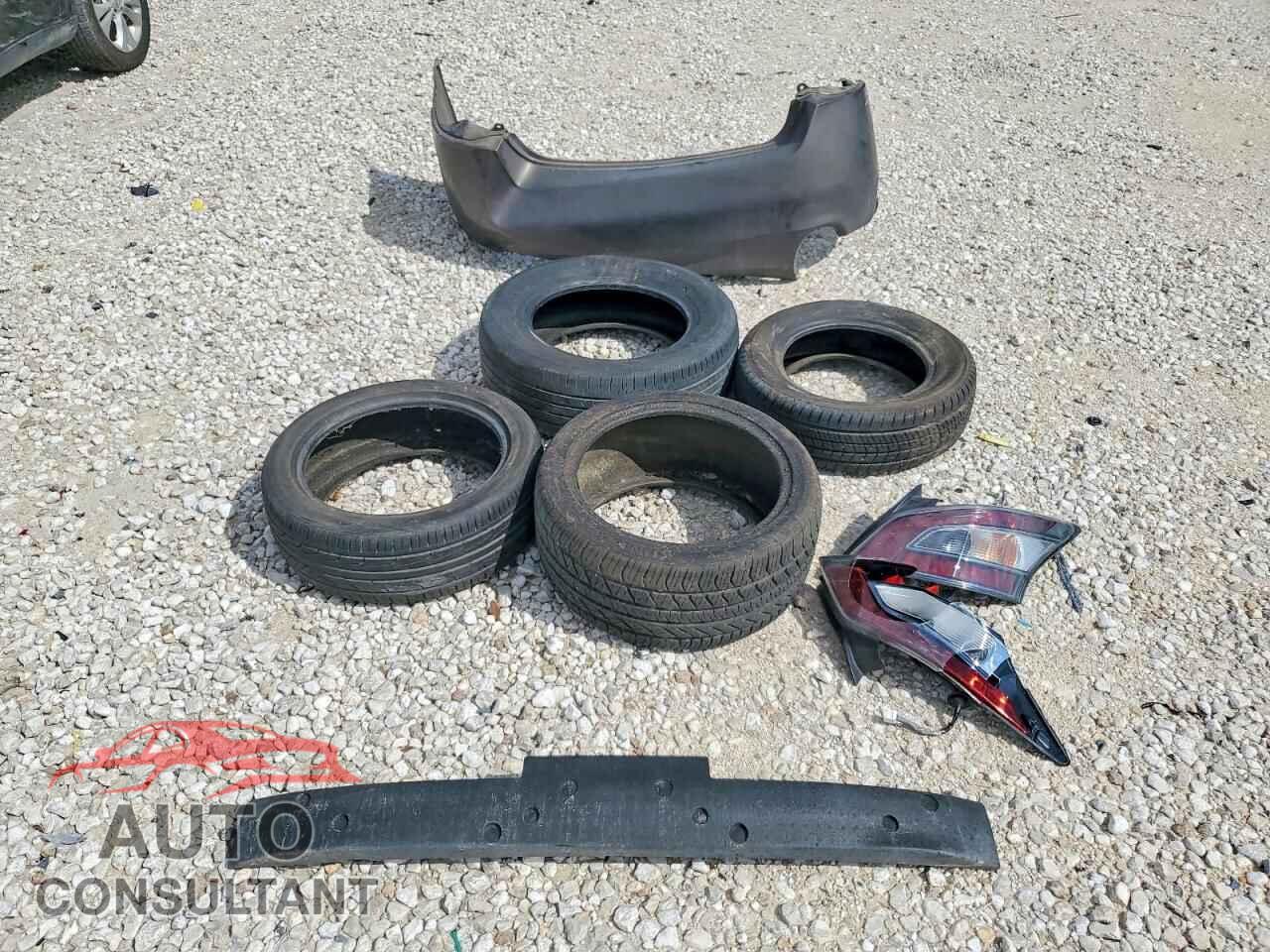NISSAN MAXIMA 2013 - 1N4AA5AP8DC802400