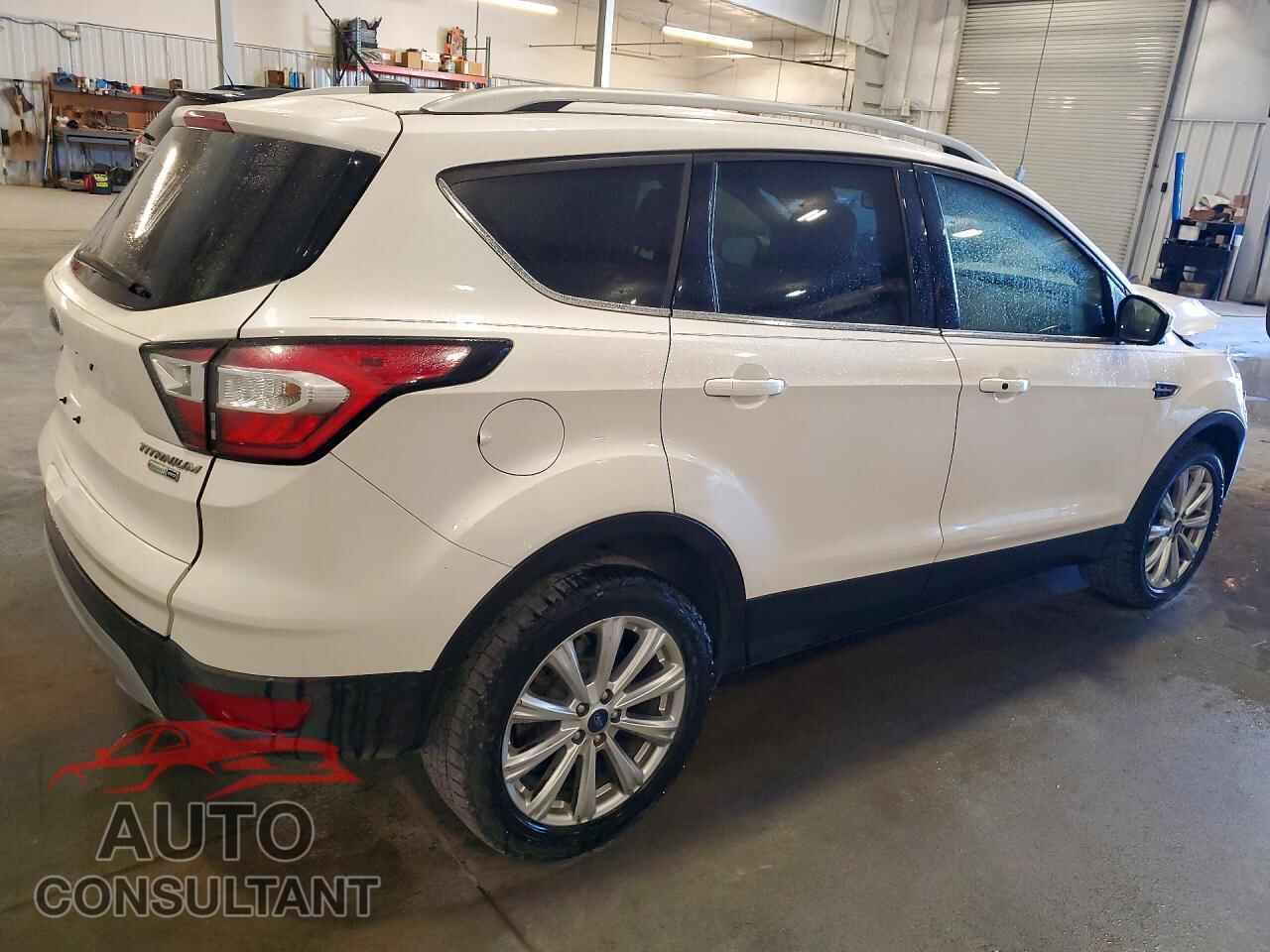 FORD ESCAPE 2017 - 1FMCU9JD9HUC64776