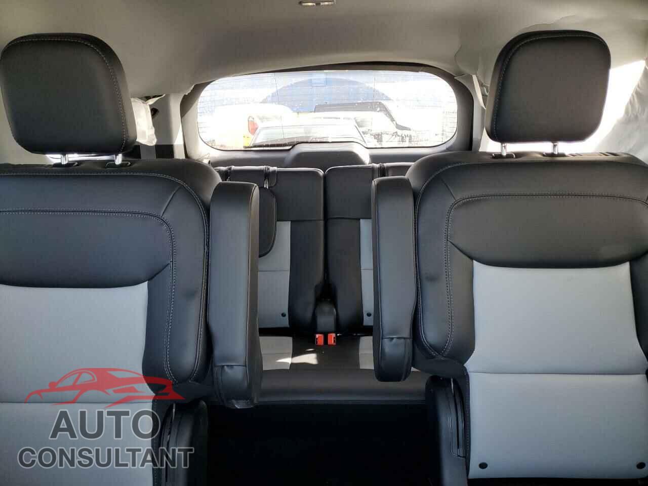FORD EXPLORER 2023 - 1FMSK8DH9PGB82621