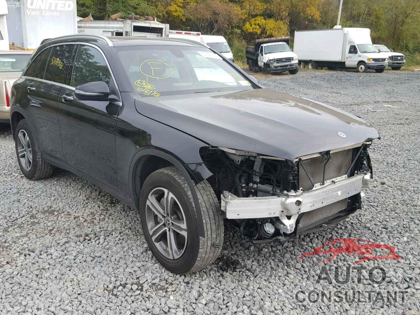 MERCEDES-BENZ GLC 300 4M 2018 - WDC0G4KB6JV021483