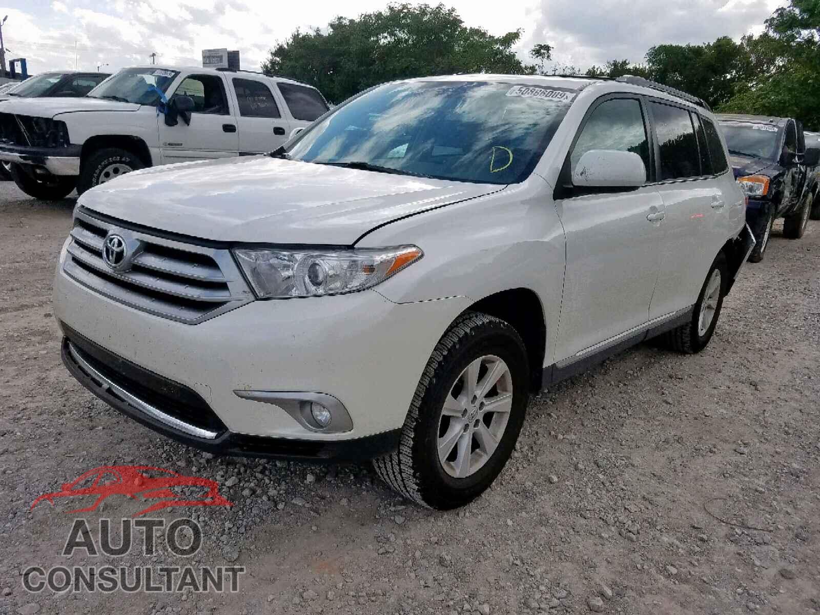 TOYOTA HIGHLANDER 2013 - 5TDZK3EH3DS112439