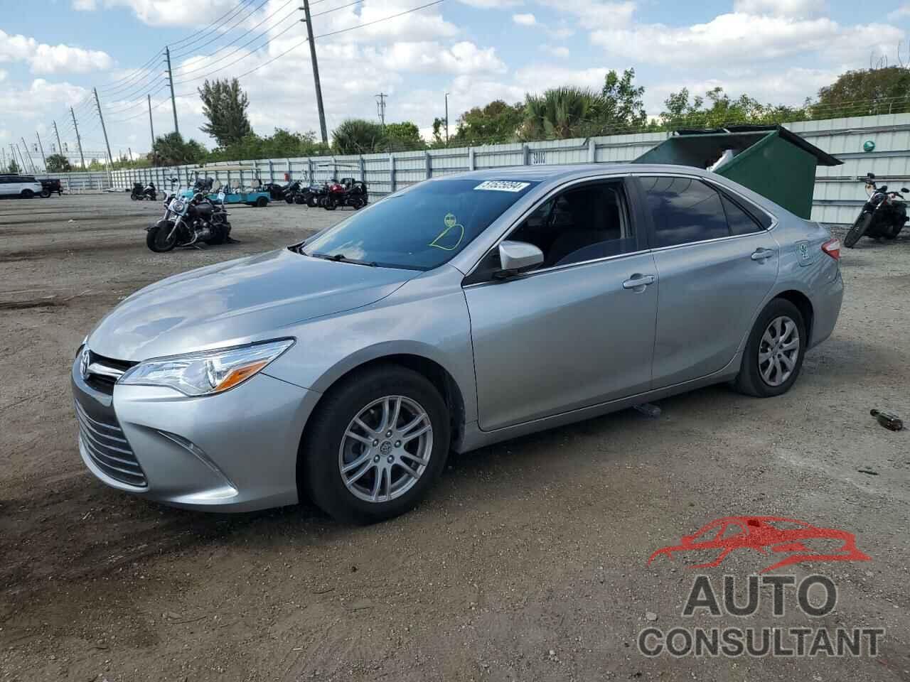 TOYOTA CAMRY 2018 - 4T1B11HK4JU623242