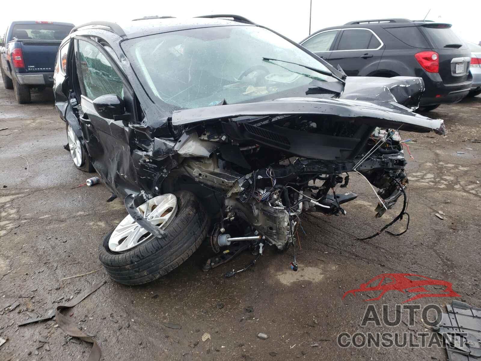 FORD ESCAPE 2017 - 1FMCU0GD4HUE92526