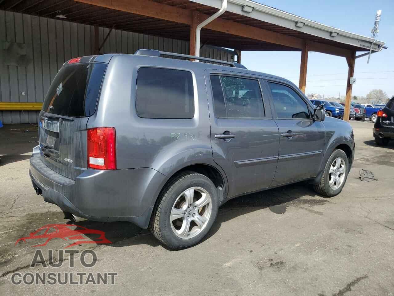 HONDA PILOT 2012 - 5FNYF4H62CB069800