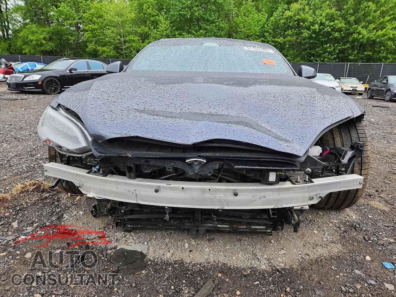 TESLA MODEL S 2021 - 5YJSA1E65MF447066