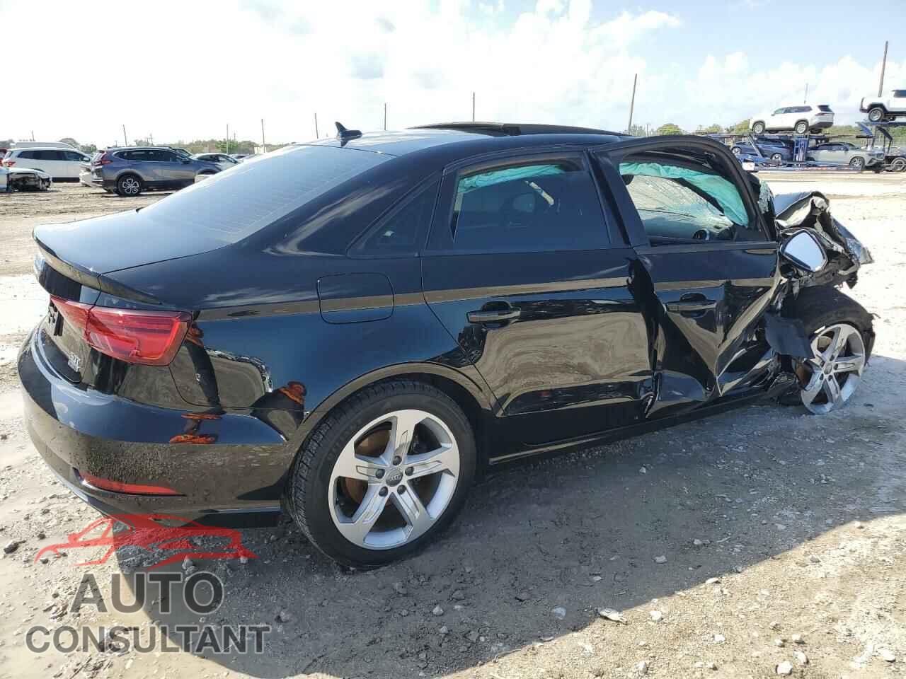 AUDI A3 2018 - WAUB8GFFXJ1064447