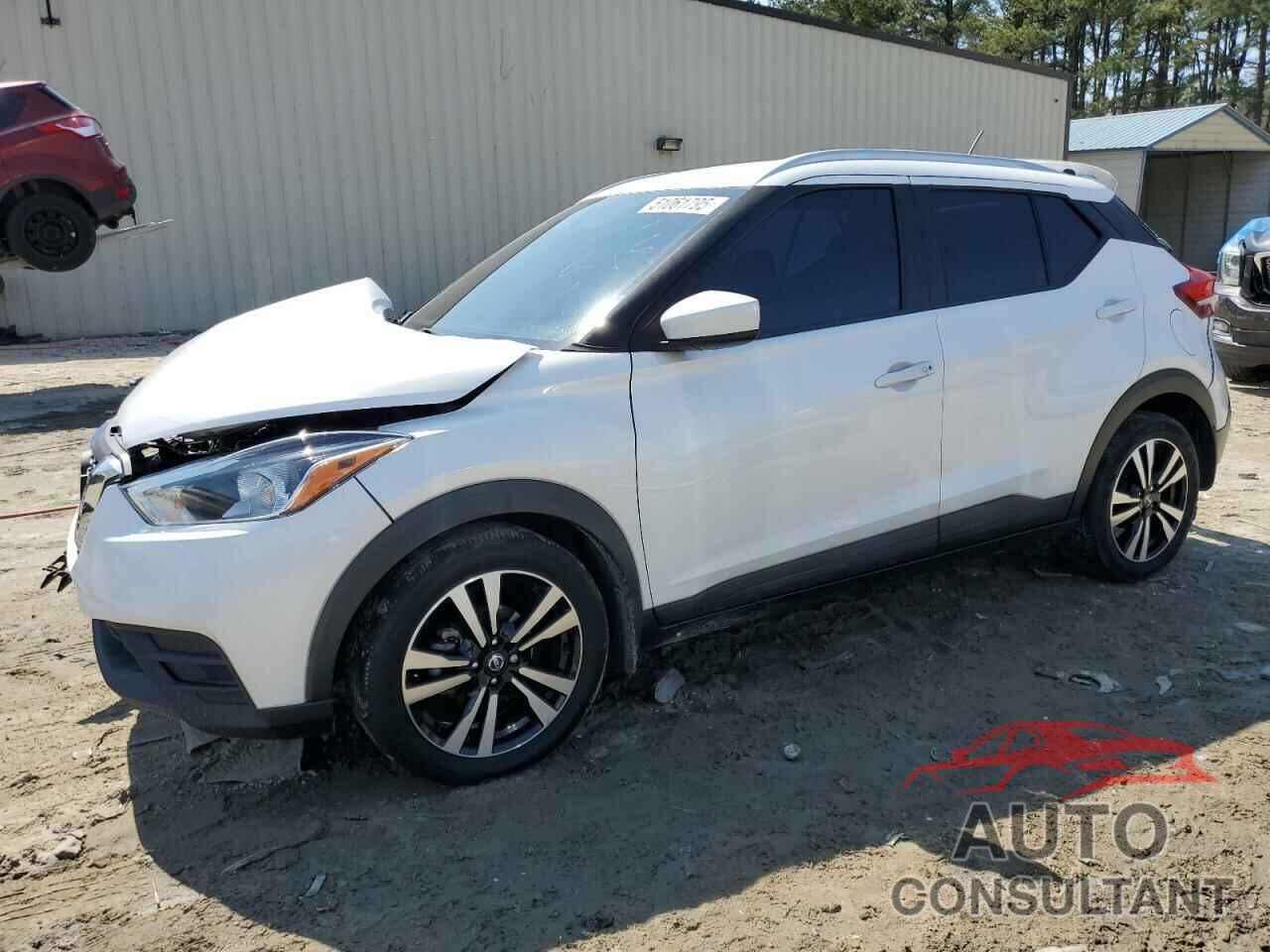 NISSAN KICKS 2018 - 3N1CP5CU6JL513801