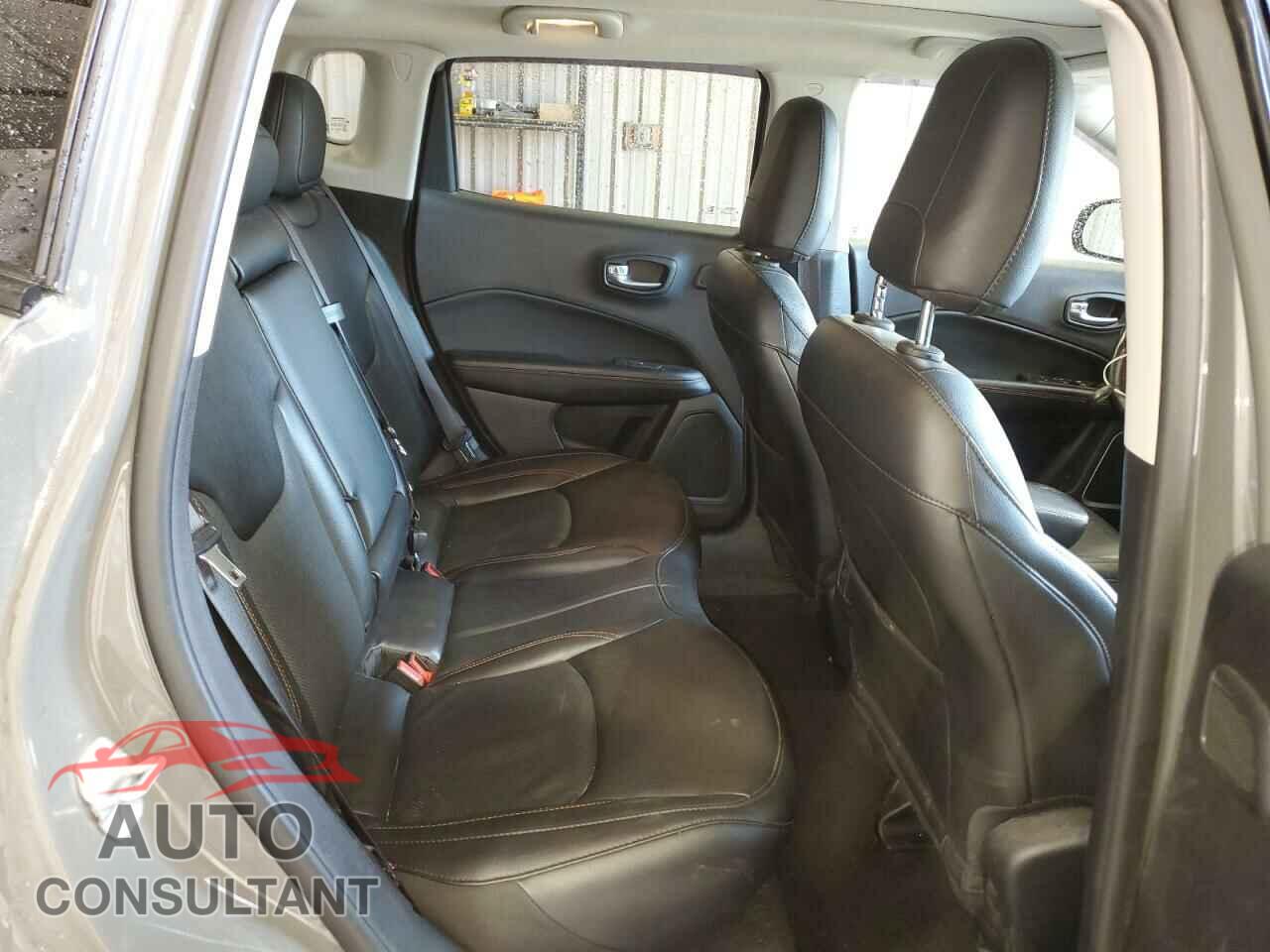 JEEP COMPASS 2021 - 3C4NJDCB2MT570484