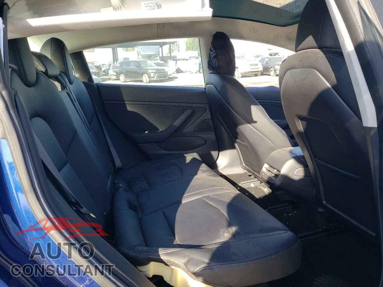 TESLA MODEL 3 2017 - 5YJ3E1EA6HF001995