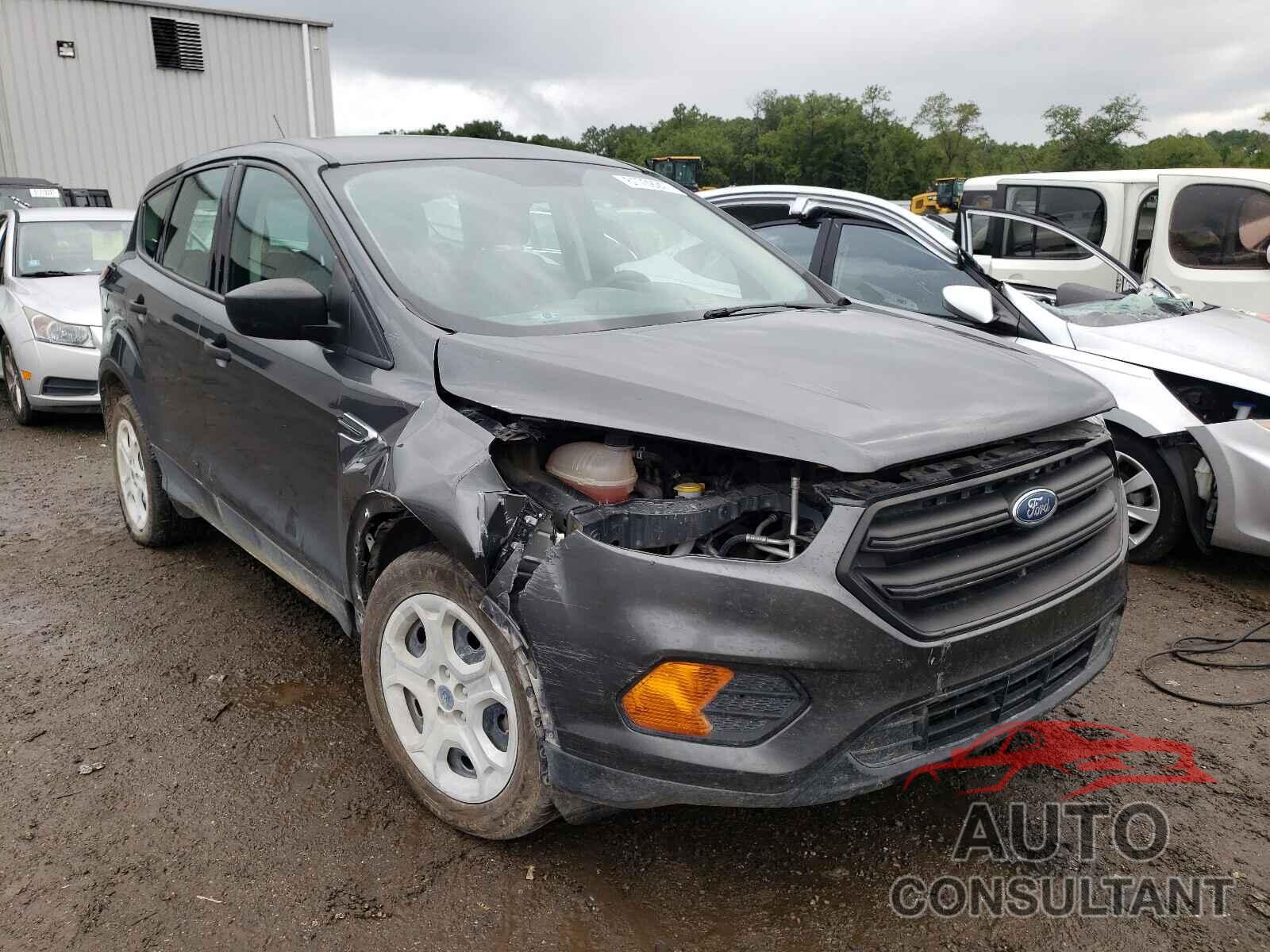 FORD ESCAPE 2017 - 1FMCU0F79HUC44140