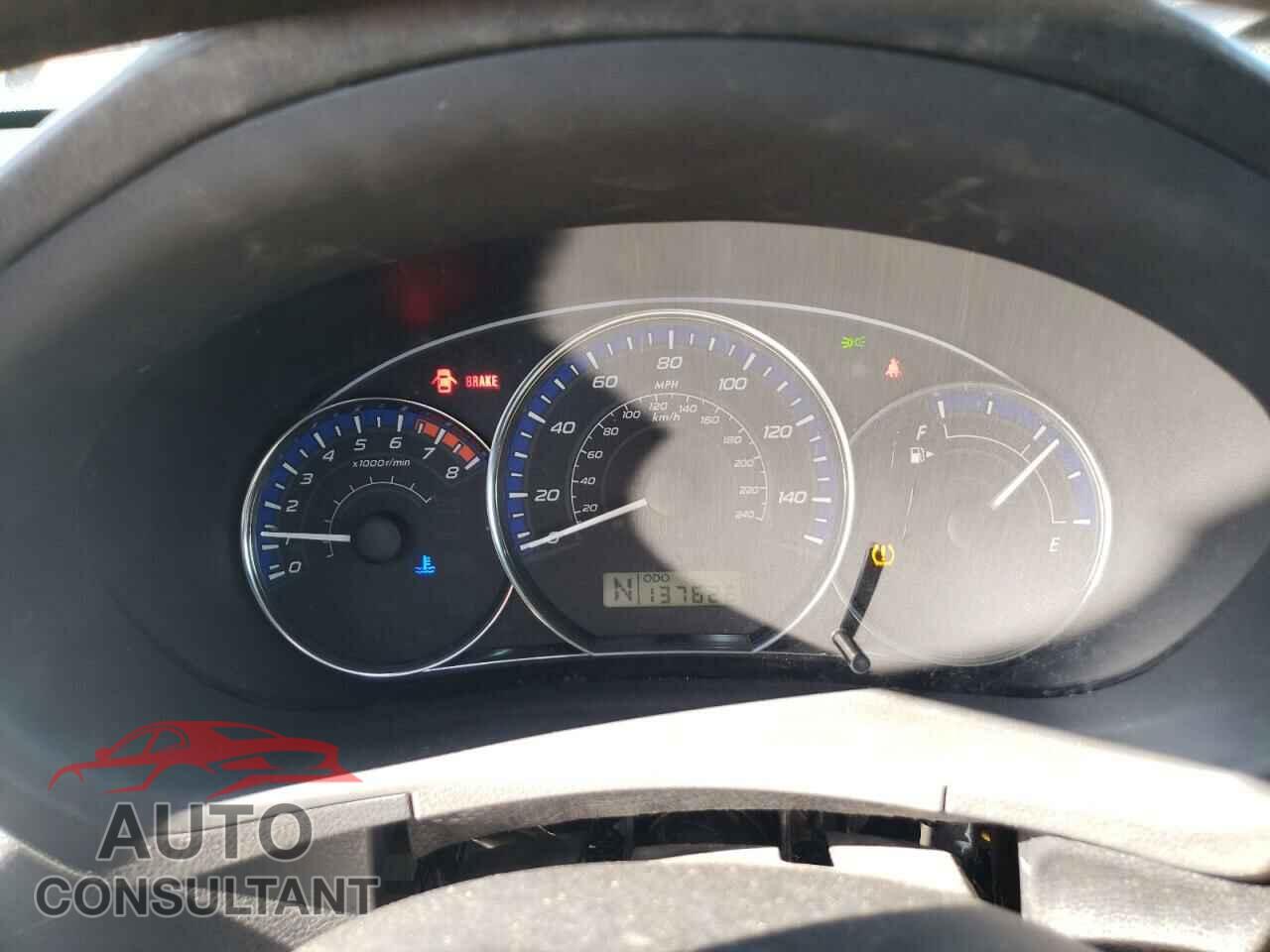 SUBARU FORESTER 2011 - JF2SHBDC1BH747825