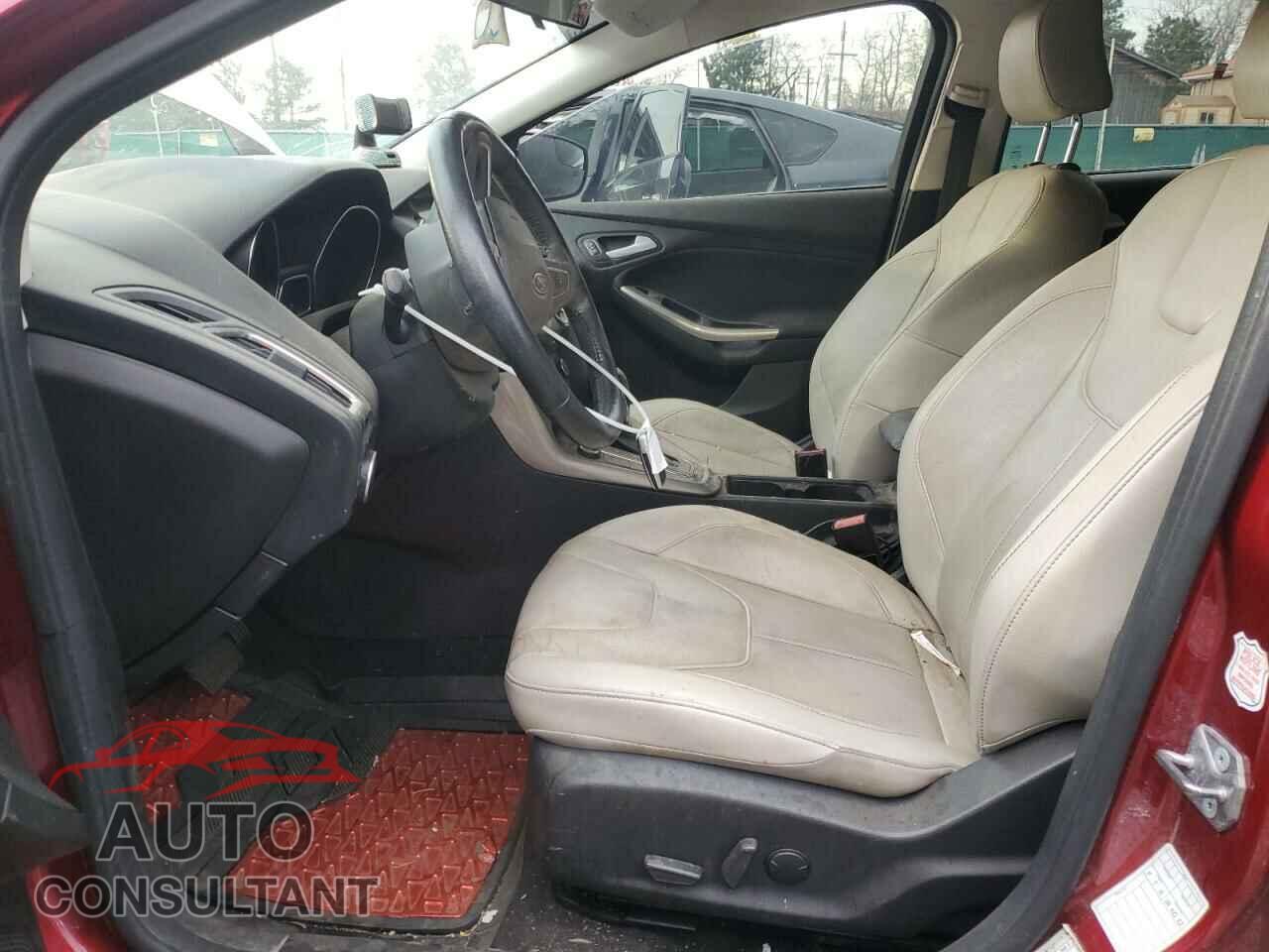 FORD FOCUS 2017 - 1FADP3N25HL280247