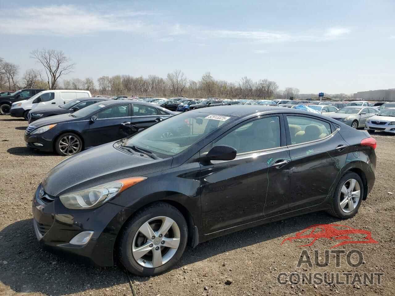 HYUNDAI ELANTRA 2013 - 5NPDH4AE4DH195668