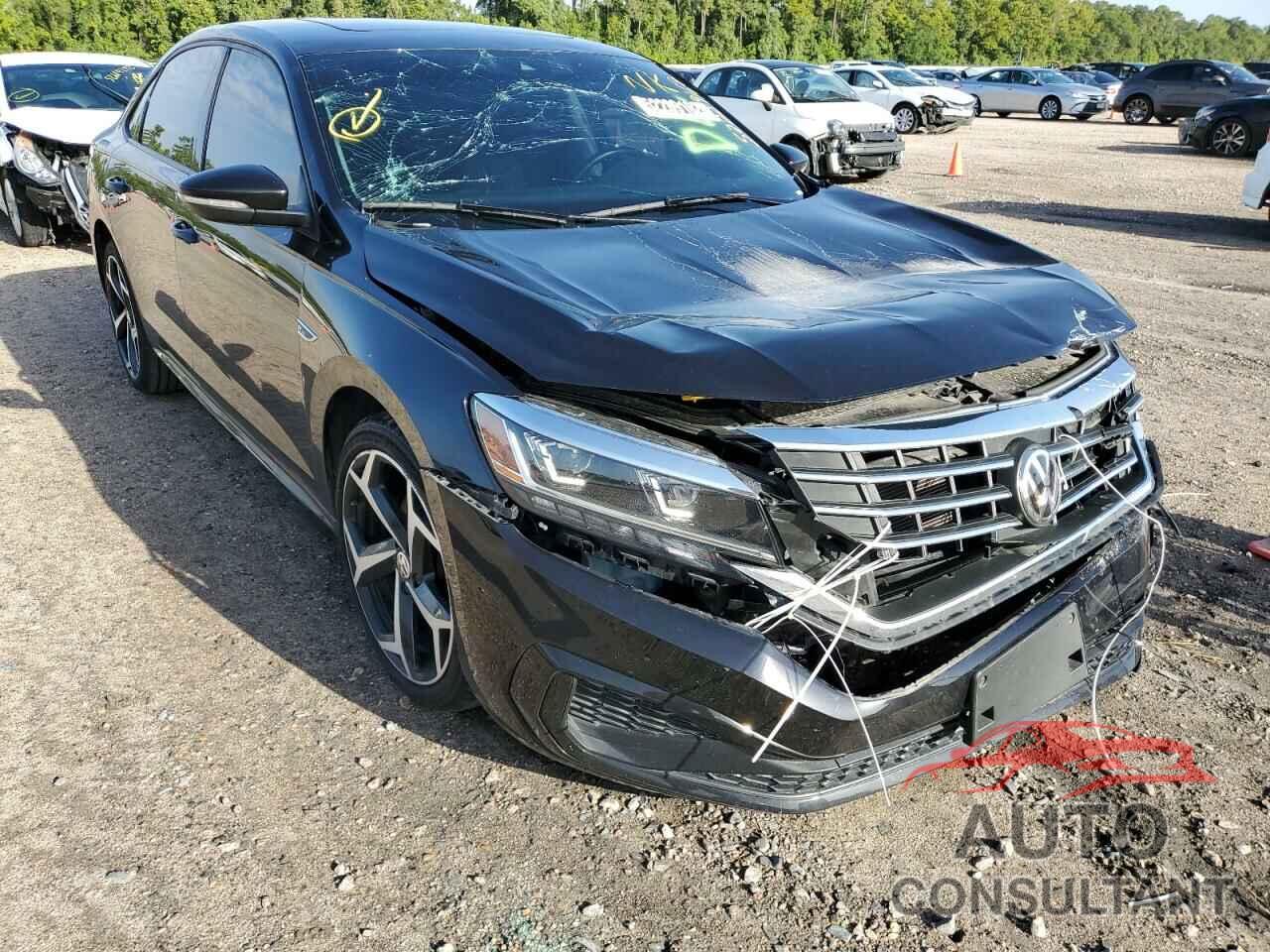 VOLKSWAGEN PASSAT 2020 - 1VWMA7A39LC018755